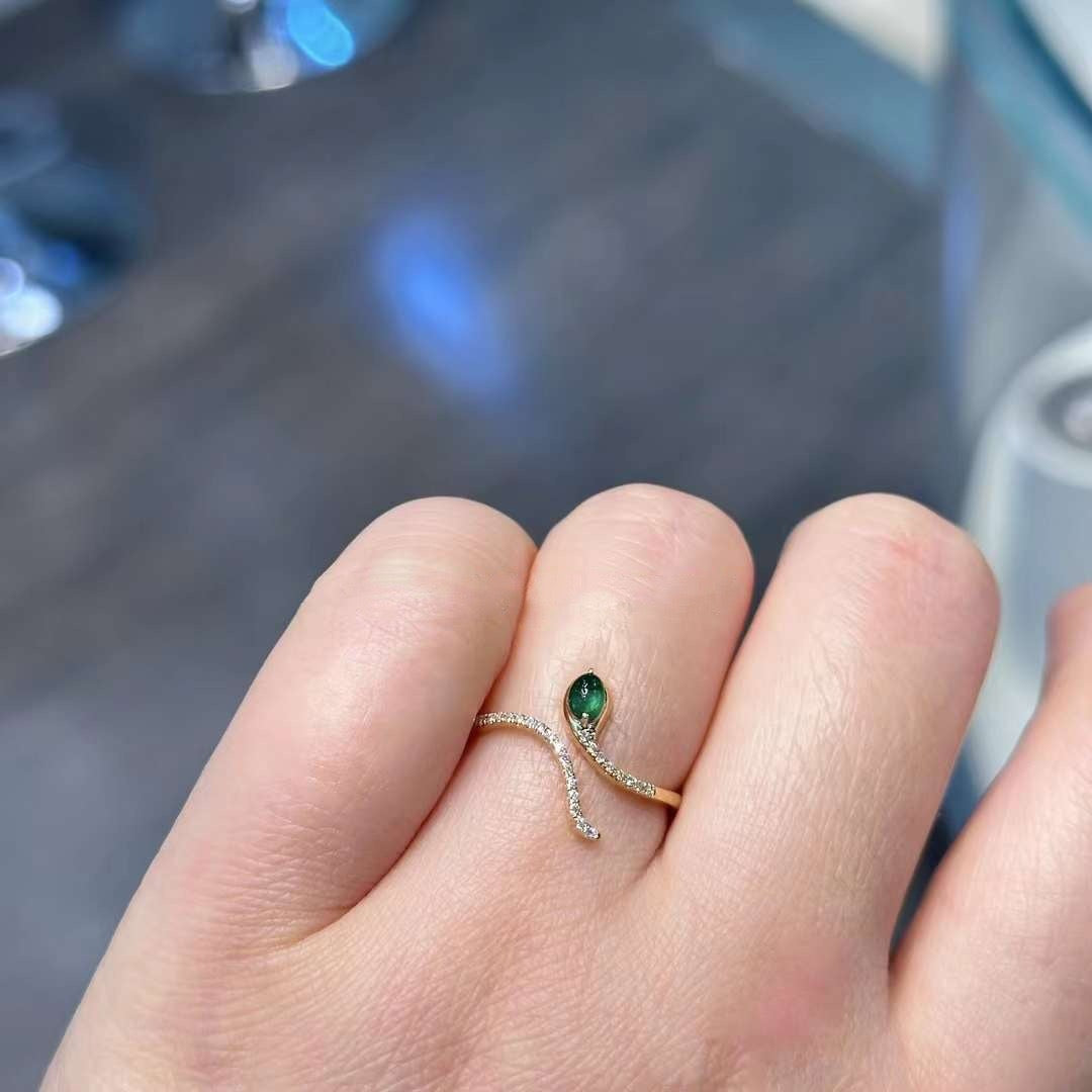 Green stone ring | smart snake | green zircon embellished | French delicate | retro style | quality assurance